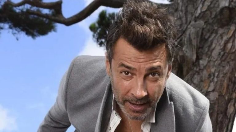 Barış Kılıç, 16 yıllık eşi ile romantik fotoğraflarını paylaştı, hayranlarından beğeni yağdı Barış Kılıç, 16 yıllık eşi ile romantik fotoğraflarını paylaştı, hayranlarından beğeni yağdı