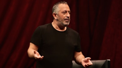 Ev haberi Cem Yılmaz’ı kızdırdı: Gülmedim komik değil Ev haberi Cem Yılmaz’ı kızdırdı: Gülmedim komik değil