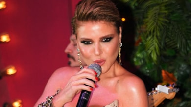 Gülben Ergen’den itiraf: Yıllarca trafik kazası diye geçiştirdim Gülben Ergen’den itiraf: Yıllarca trafik kazası diye geçiştirdim