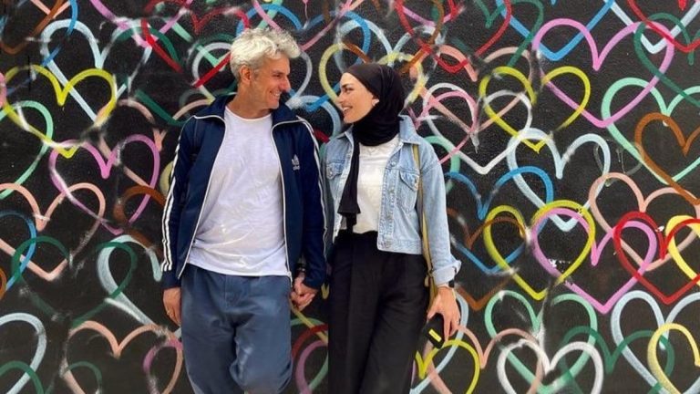 Güldür Güldür’ün Mesut’u Uğur Bilgin eşiyle Bali’ye gitti Güldür Güldür’ün Mesut’u Uğur Bilgin eşiyle Bali’ye gitti