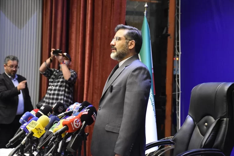 İran Kültür ve İslami İrşat Bakanı Türkiye ile İyi İşbirliğine Vurgu Yaptı