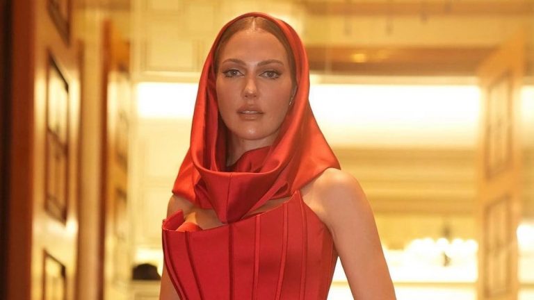 Meryem Uzerli reklam ücretine iki katı zam yaptı! 20 milyon lira istiyor Meryem Uzerli reklam ücretine iki katı zam yaptı! 20 milyon lira istiyor