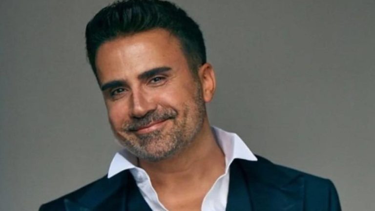 Şarkıcı Emrah oğlunu sır gibi saklıyordu! Şarkıcı Emrah oğlunu sır gibi saklıyordu!