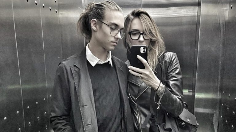 Sema Şimşek ile Burak Hakkı’nın oğlu Rüzgar 16’ncı yaşına girdi