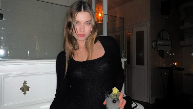 Yalı Çapkını’nın Seyran’ı reklam anlaşmasından 18 milyon TL kazandı Yalı Çapkını’nın Seyran’ı reklam anlaşmasından 18 milyon TL kazandı