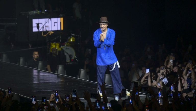 Rapçi Ceza’ya “Saygı1” konseri düzenlendi Rapçi Ceza’ya “Saygı1” konseri düzenlendi