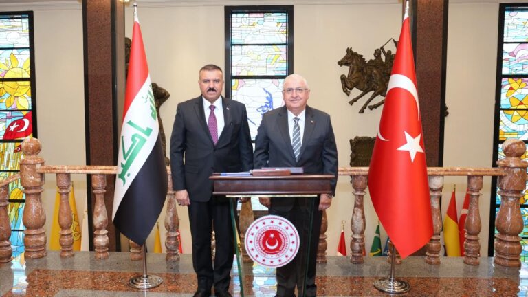 Bakan Güler, Irak İçişleri Bakanı Şammari ile bir araya geldi Bakan Güler, Irak İçişleri Bakanı Şammari ile bir araya geldi