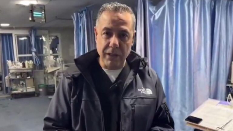 İsrail’in alıkoyduğu Kemal Advan Hastanesi Müdürü’nün annesi kalp krizinden hayatını kaybetti