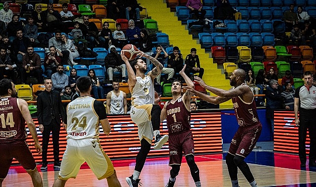 Büyükşehir, Bandırma Bordo Basketbol’a Şans Tanımadı Büyükşehir, Bandırma Bordo Basketbol’a Şans Tanımadı