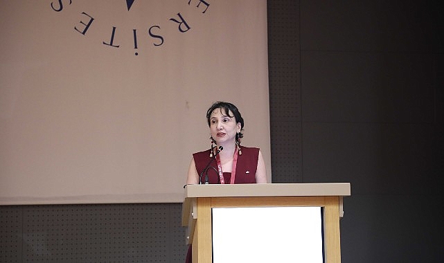 Doç. Dr. Emine Yıldırım: “Meme kanseri her yıl yaklaşık 20 bin kadını etkiliyor” Doç. Dr. Emine Yıldırım: “Meme kanseri her yıl yaklaşık 20 bin kadını etkiliyor”