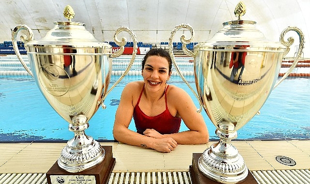 Dünyanın en zor sporunun bileği bükülmez şampiyonu ayrımcılıktan yakınıyor “Erkekler şampiyon olduğunda yer yerinden oynuyor” Dünyanın en zor sporunun bileği bükülmez şampiyonu ayrımcılıktan yakınıyor “Erkekler şampiyon olduğunda yer yerinden oynuyor”