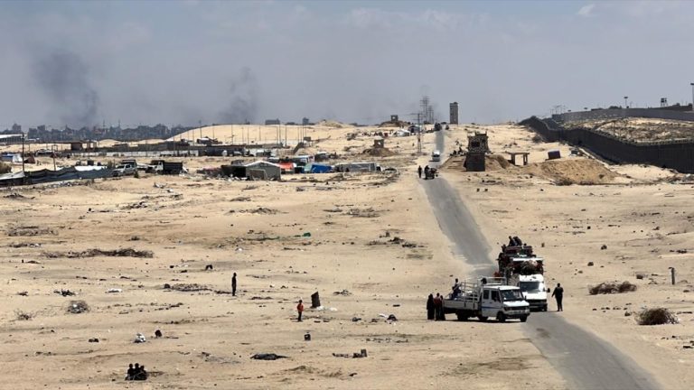 Filistin Kızılayı: İsrail, kayıp 9 sağlık görevlisine ulaşılmasını bilinçli olarak engelliyor