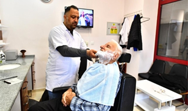 İzmir’in dört dörtlük hizmet veren huzurevi Türkiye’ye örnek İzmir’in dört dörtlük hizmet veren huzurevi Türkiye’ye örnek