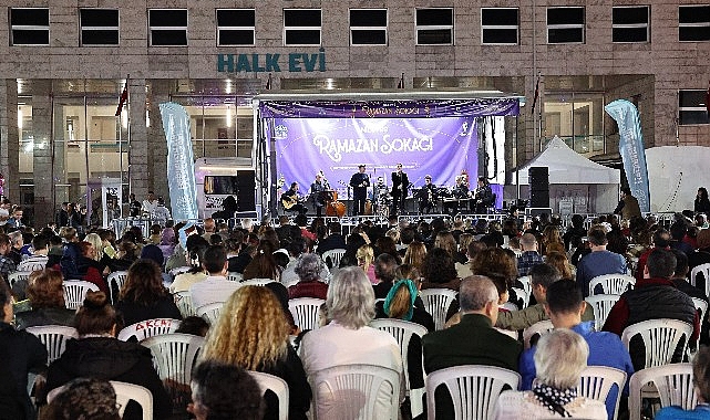 Nilüfer Ramazan Sokağı İncesaz ile şenlendi Nilüfer Ramazan Sokağı İncesaz ile şenlendi