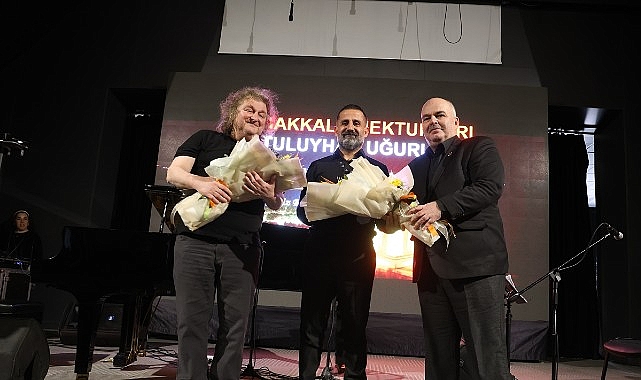 Piyanist Tuluyhan Uğurlu’dan çanakkale zaferi konseri Piyanist Tuluyhan Uğurlu’dan çanakkale zaferi konseri