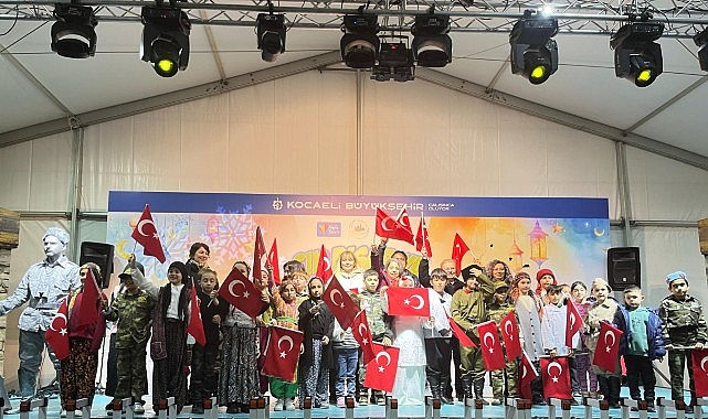 Ramazan şenlikleri Çanakkale ruhuyla taçlandı Ramazan şenlikleri Çanakkale ruhuyla taçlandı