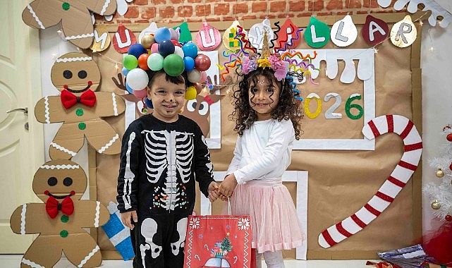 Bornovalı miniklerin Yeni Yıl coşkusu Bornovalı miniklerin Yeni Yıl coşkusu