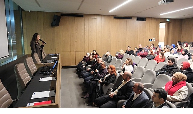 İnegöl Belediyesi’nden Otizm Farkındalığını Arttıran Seminer İnegöl Belediyesi’nden Otizm Farkındalığını Arttıran Seminer