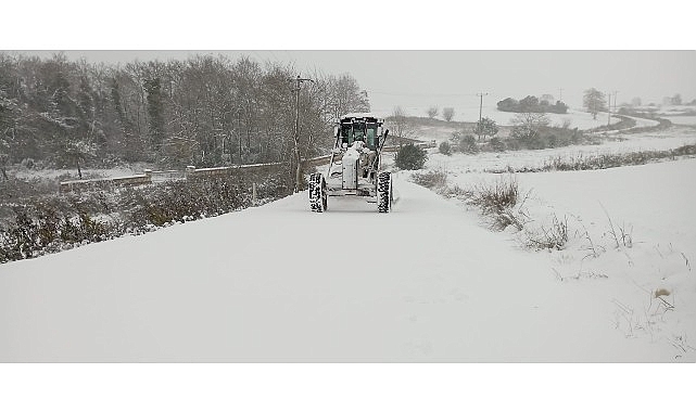 Kandıra Beyaza Büründü: Ekipler 7/24 Teyakkuzda! Kandıra Beyaza Büründü: Ekipler 7/24 Teyakkuzda!