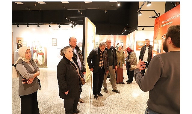 Menderes Belediyesi’nden Görme Engelli Bireylere Gezi Menderes Belediyesi’nden Görme Engelli Bireylere Gezi