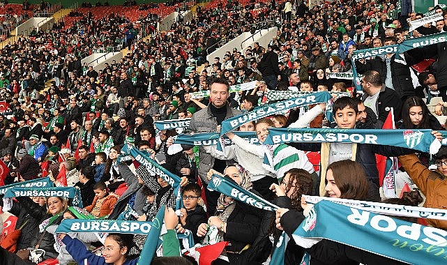 Osmangazi’de 90 Çocuk Daha Bursasporlu Oldu Osmangazi’de 90 Çocuk Daha Bursasporlu Oldu