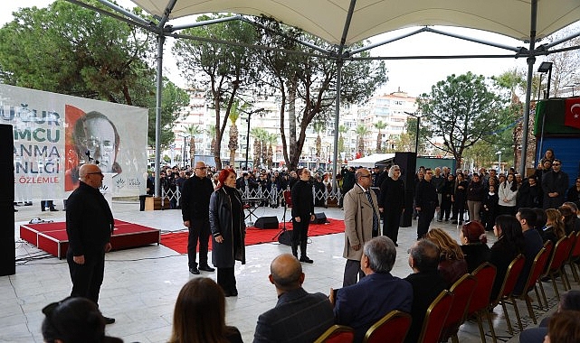 Uğur Mumcu Karabağlar ’da Özlem, Saygı ve Aydınlık Kararlılığıyla Anıldı Uğur Mumcu Karabağlar ’da Özlem, Saygı ve Aydınlık Kararlılığıyla Anıldı