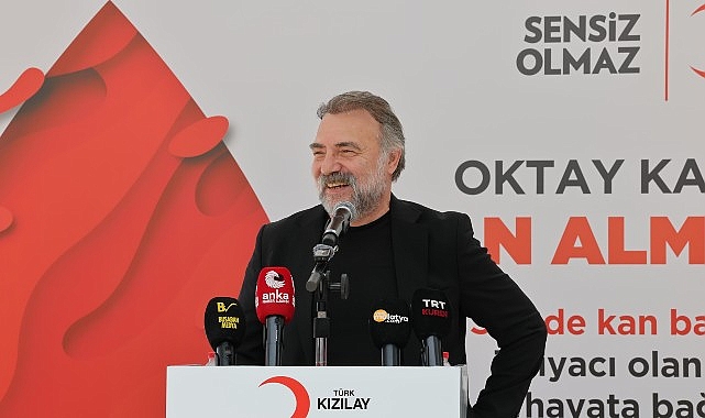 Malatya Kan Alma Birimi’ne Oktay Kaynarca’nın Adı Verildi Malatya Kan Alma Birimi’ne Oktay Kaynarca’nın Adı Verildi