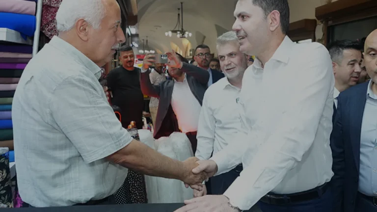 Bakan Murat Kurum Yeniden İnşa Edilen Kahramanmaraş Kapalıçarşıyı Açtı