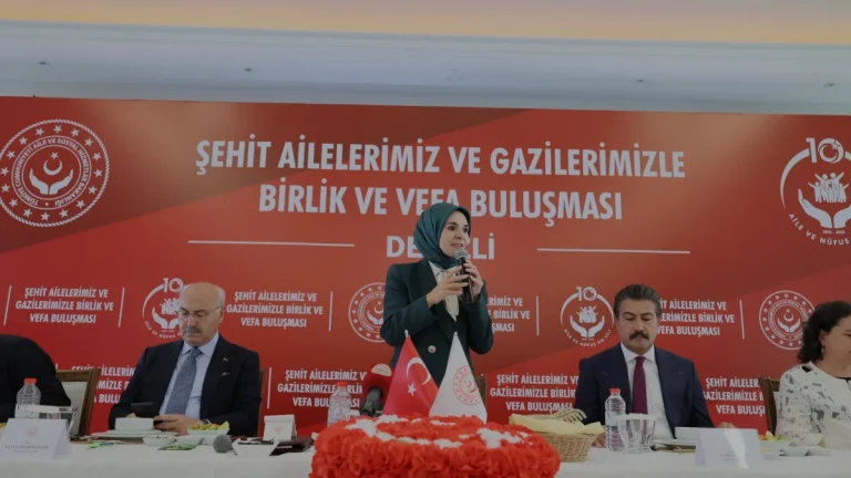 Bakan Göktaş Denizli Buluşmasında Terörsüz Türkiye Vurgusu Yaptı