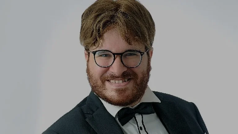 Tenor Sedat Can Öztoprak 2026 Yılında Dünya Opera Sahnelerinde Rekorlar Kırdı